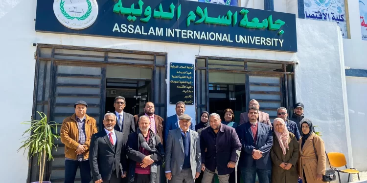اجتماع موسع مع أعضاء اللجنة المُكلفة من وزارة القوى العامة بطرابلس