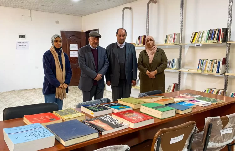 زيارة علمية الى الجامعة