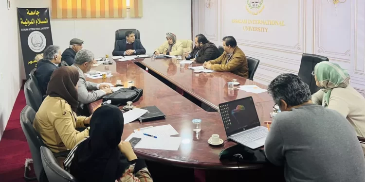 اجتماع مجلس إدارة الجامعة لمناقشة تطوير الأمور الأكاديمية والإدارية