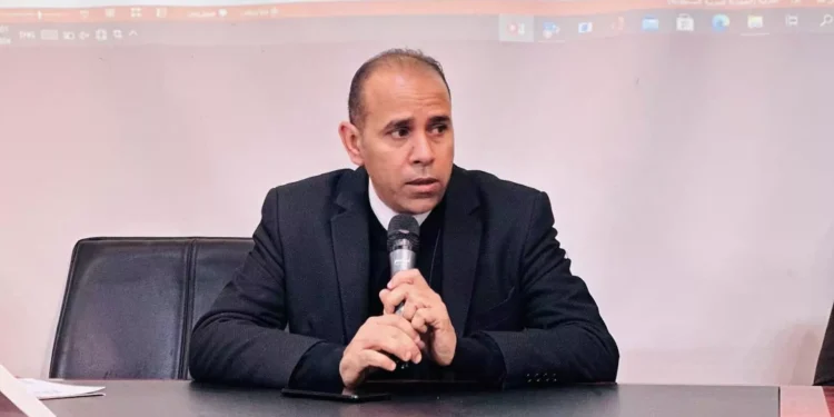 مناقشة مشروع تخرج بقسم التخديروالعناية الفائقة